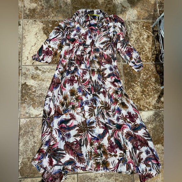 Chufy Elena Printed Silk Maxi Dress - Picture 2 of 9